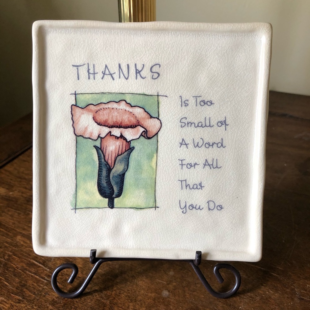 Thank you trivet. Comes w/ stand.